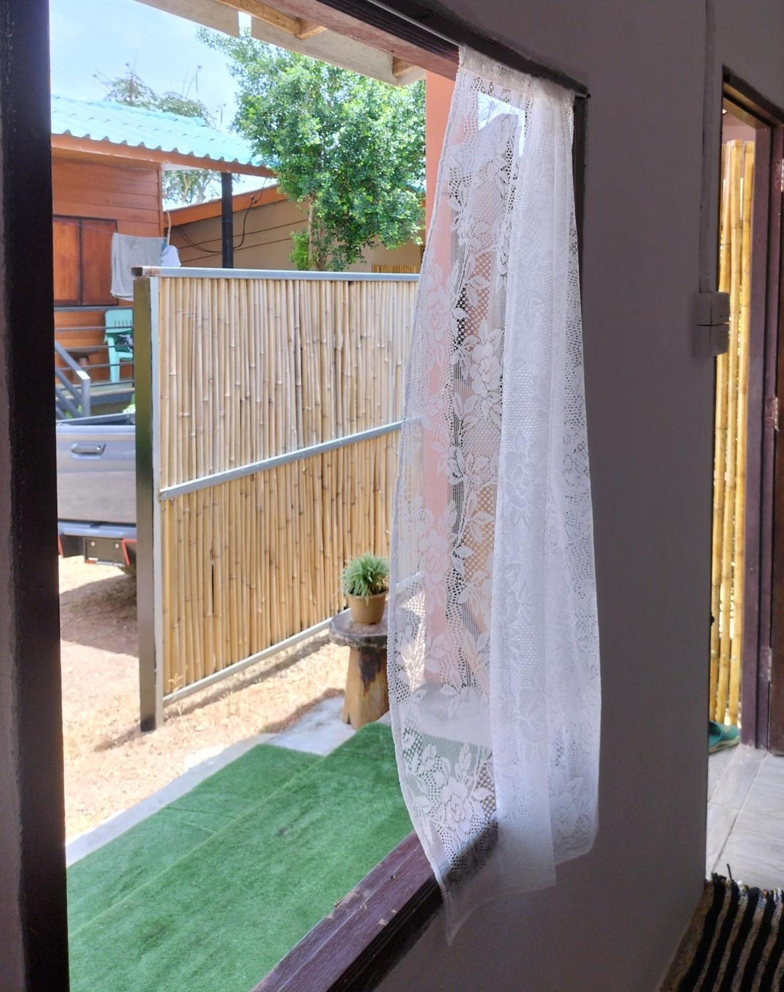 Lanta Rabbit Rooms Ko Lanta Exteriör bild